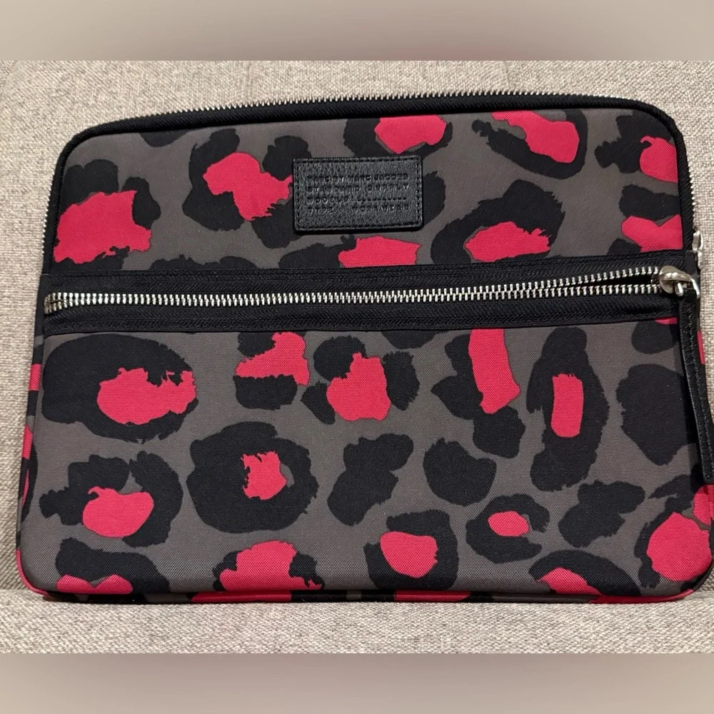 Marc Jacobs marc jacobs